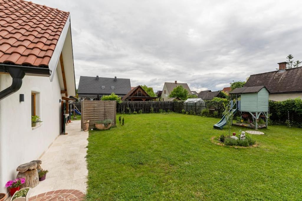Idyllic Holiday Home - Relaxation Place Leibnitz Buitenkant foto
